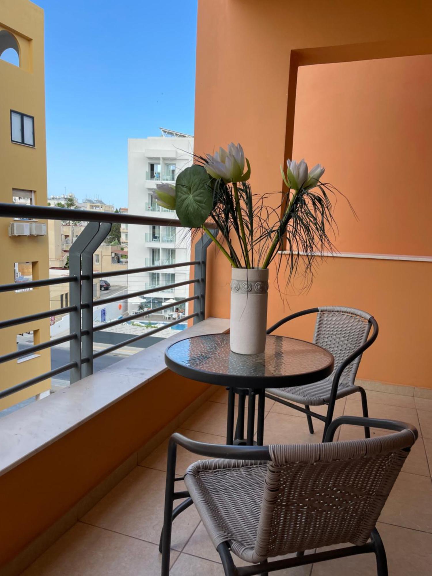 Vip Resort Apartment On Makenzie Beach Larnaca Exterior photo