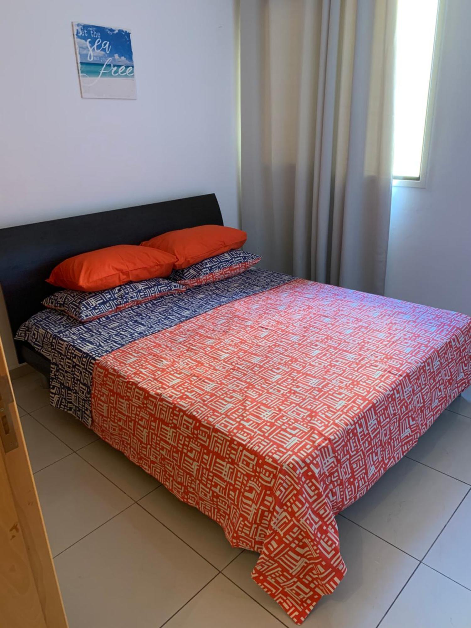 Vip Resort Apartment On Makenzie Beach Larnaca Exterior photo